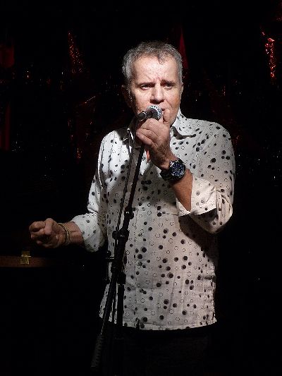 tom_de_jong_singing tom_de_jong_singing